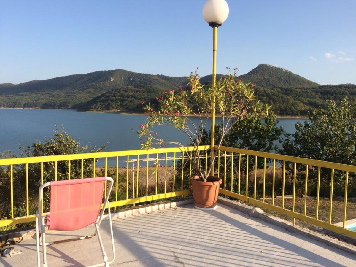 Family Hotel Belvedere Dulgopol ภายนอก รูปภาพ